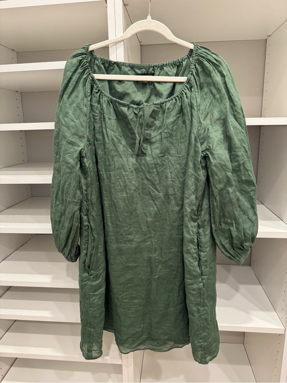 Banana Republic Long Sleeve Raglan Gathered Eucalyptus Green Dress, Size M